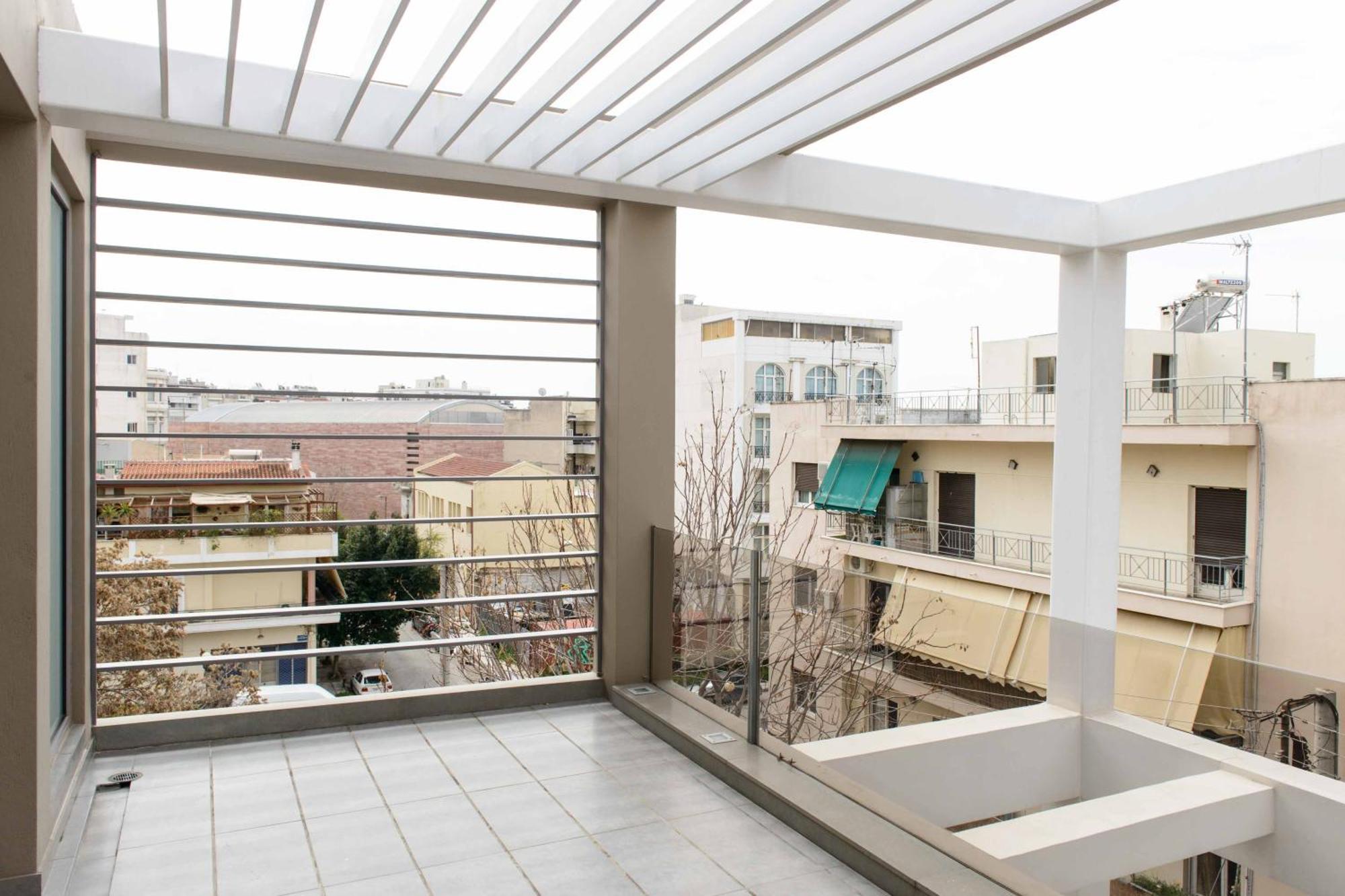 Bright Loft With Terrance - Next To Metro Kerameikos Lejlighed Athen Eksteriør billede